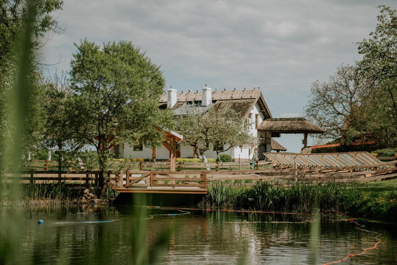 Gleboczek Vine Resort& Spa Wielki Głęboczek Esterno foto